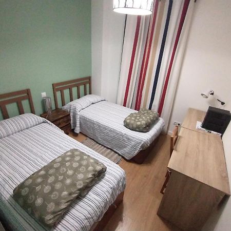 Amplio Apartamento En Sabinanigo - Las Margas Pirineo Aragones Eksteriør billede